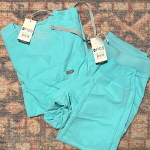 Figs Turquoise Medical Scrub Set